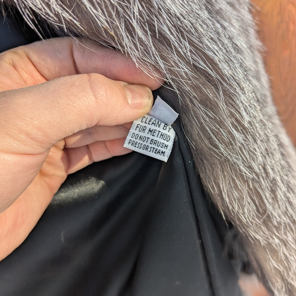 Vintage Marvin Richards Fur Coat - Picture 5 of 6